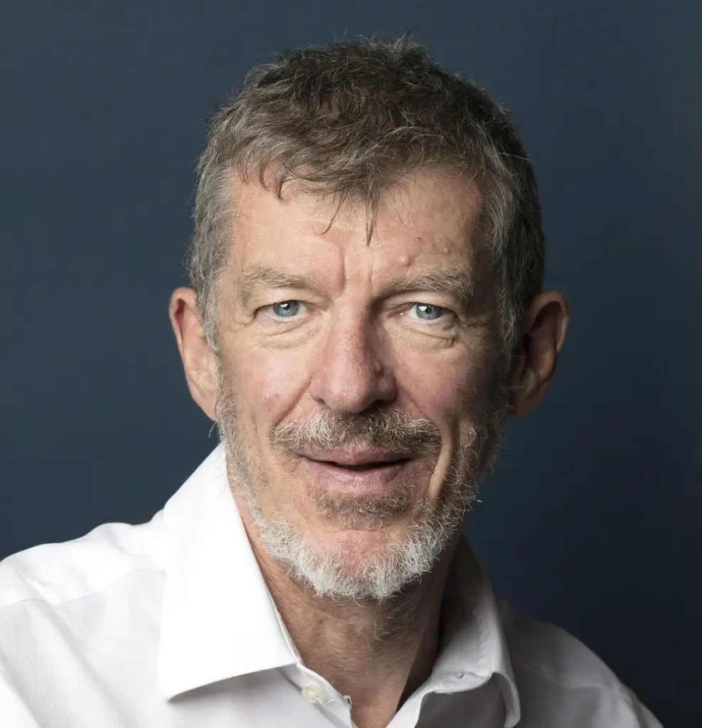 Professor Ian Frazer Headshot